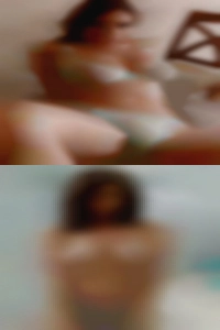 A body / foot women wanting to massage.